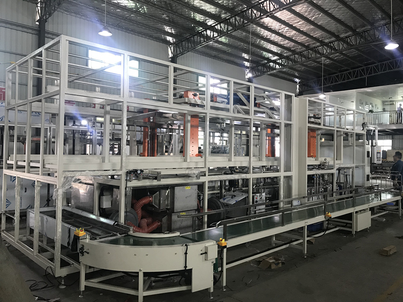 全自動(dòng)精密陶瓷超聲波清洗線